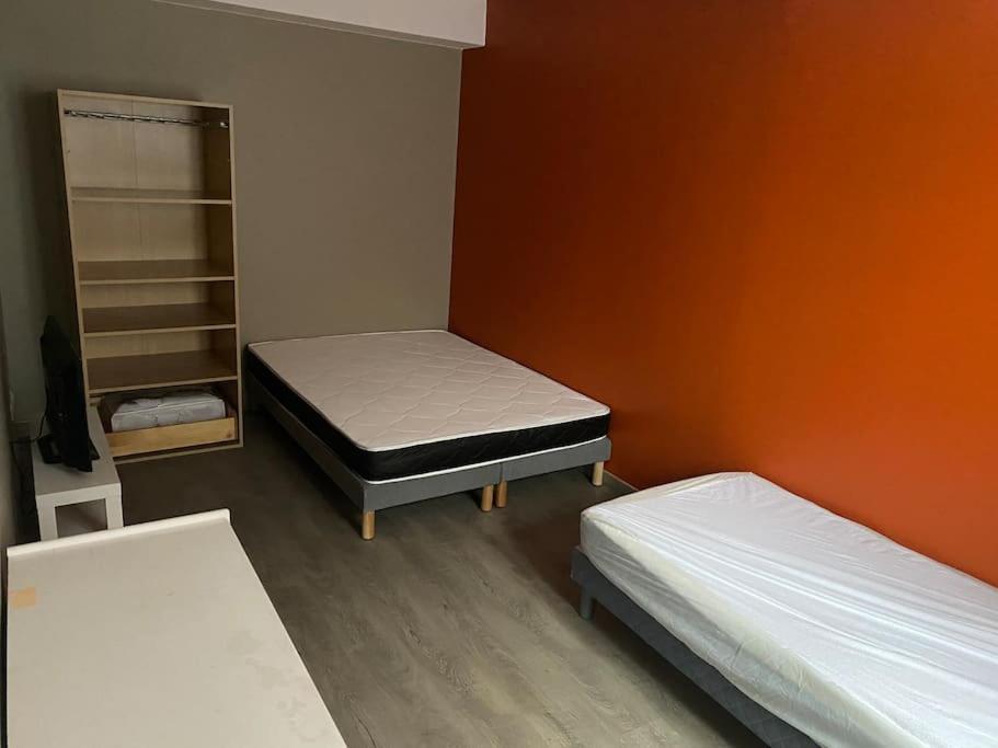 Appartement 4 - Hyper Centre - 1 A 4 Personnes Douai Exterior photo